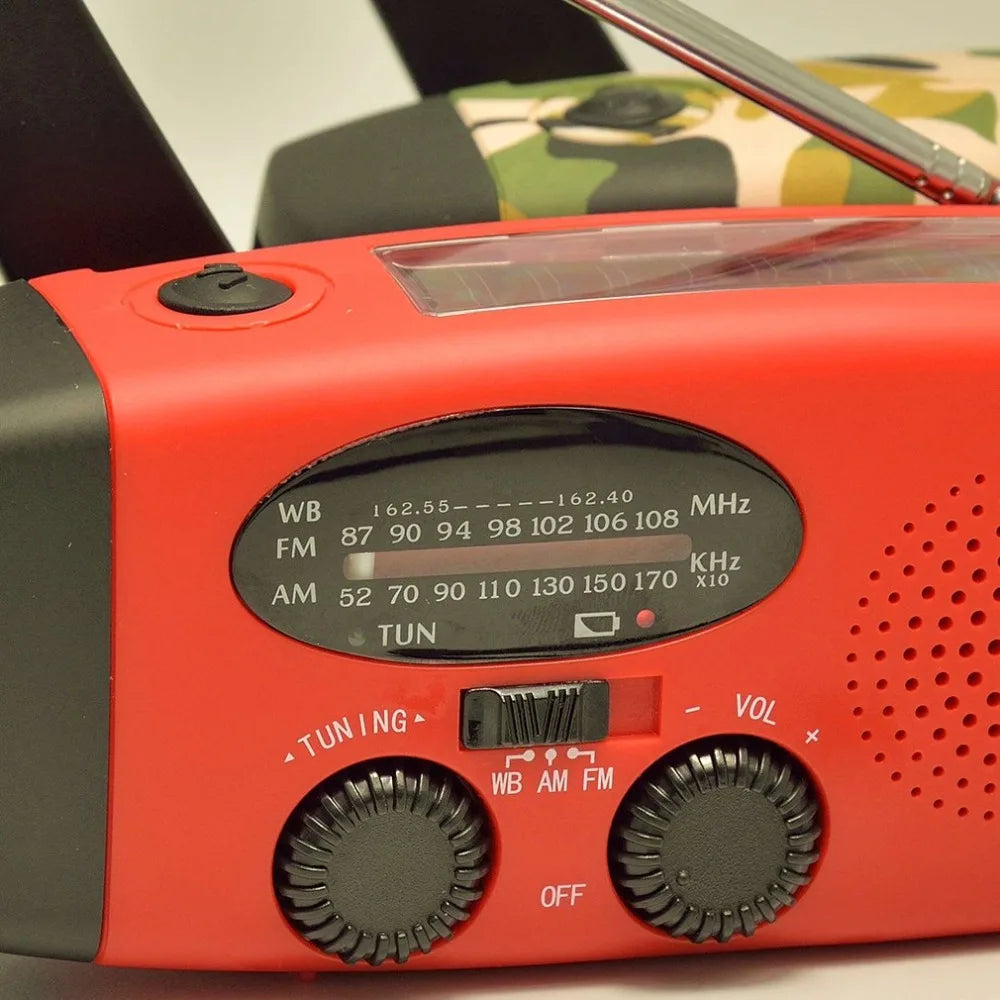 Outdoor Camping Emergency Radio Solar Hand Crank Dynamo Radio FM/AM/NOAA 2000Mah Phone Charger Power Bank Flashlight SOS