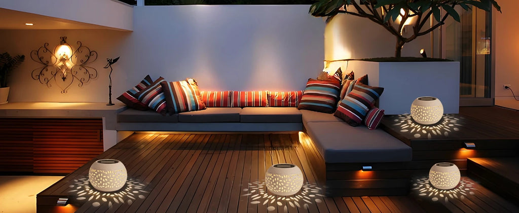 Solar Table Light Outdoor Solar Powered LED Lamp Hollowed-Out Metal Desktop Decorative Lantern Patio Garden light Desktop Light