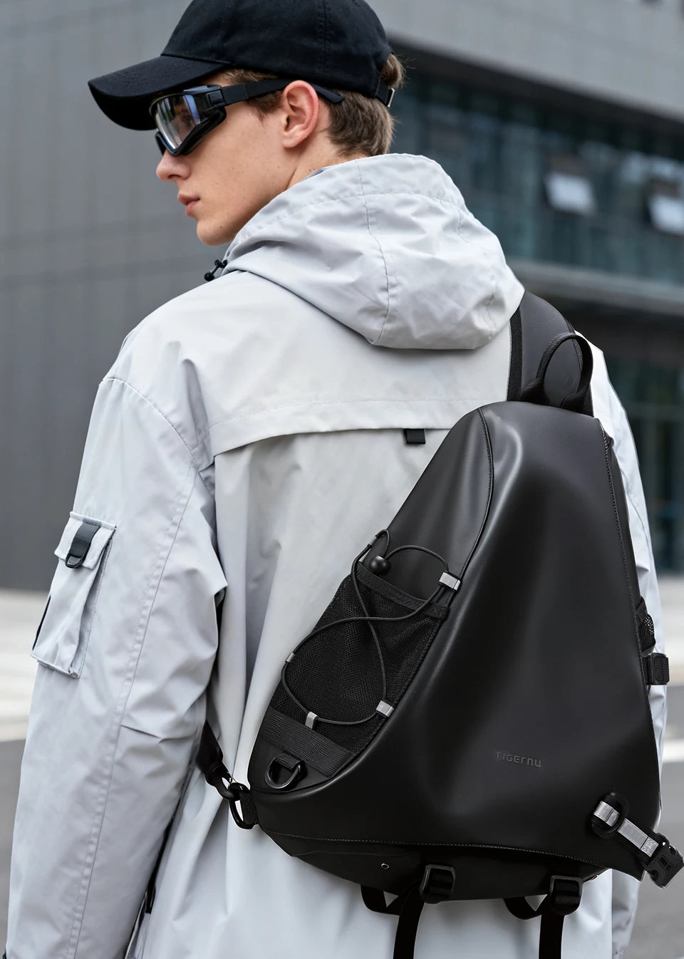Tigernu Fashion Chest Bags For Men Outdoor Sports Shoulder Bags Male Reflective Strip Crossbody Sling Bags Hiking Biking Travel