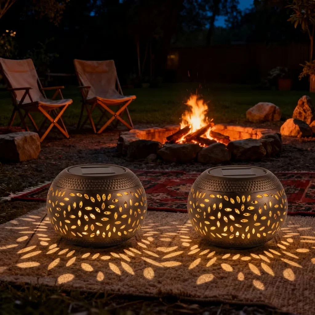 Solar Table Lights Metal Outdoor Decoration Solar Garden Lantern Waterproof with Shadow Projection Light for Patio Lawn Pathway